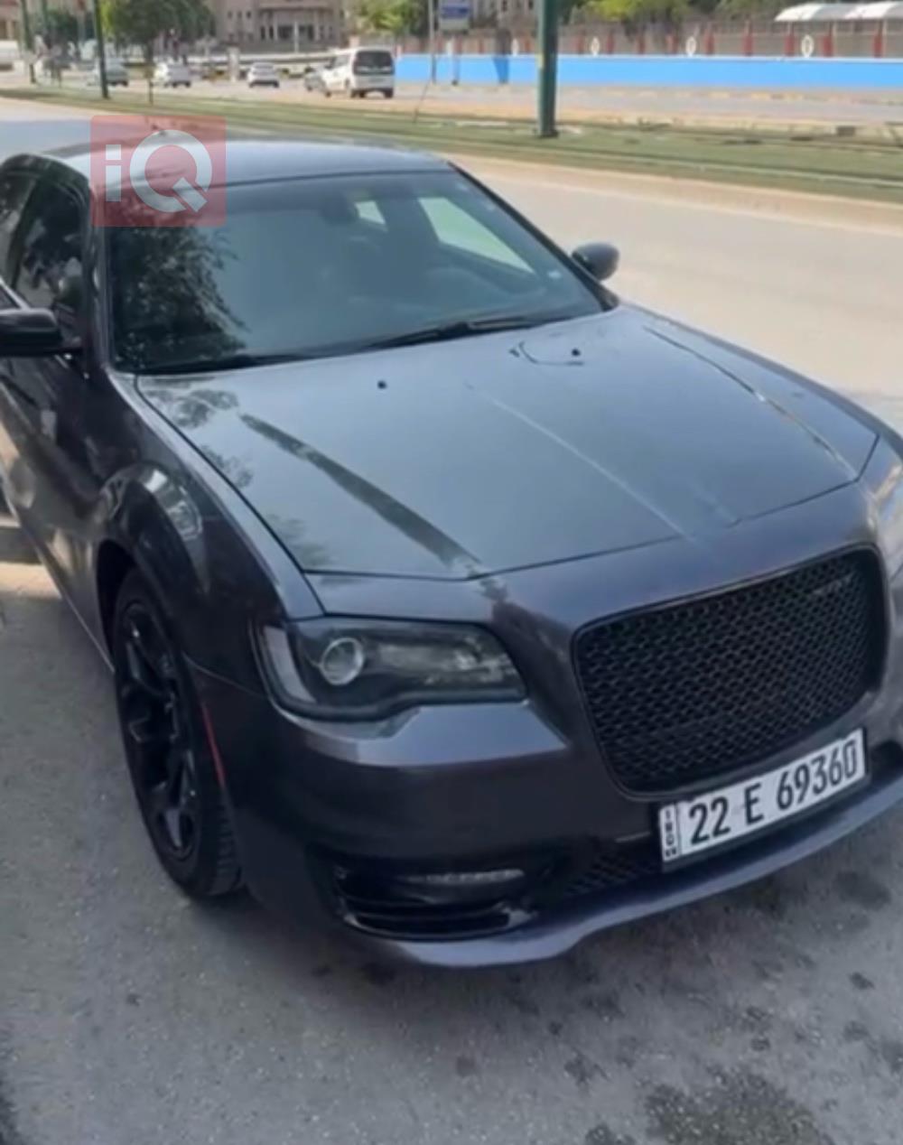 کرایسلەر 300